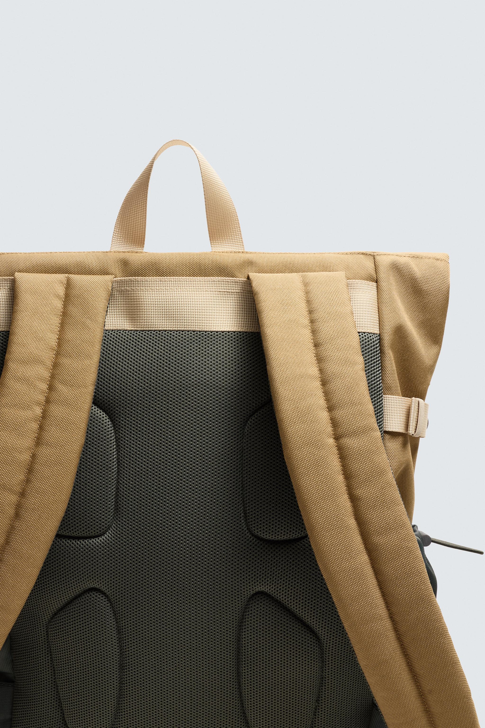 TECHNICAL FLAP BACKPACK